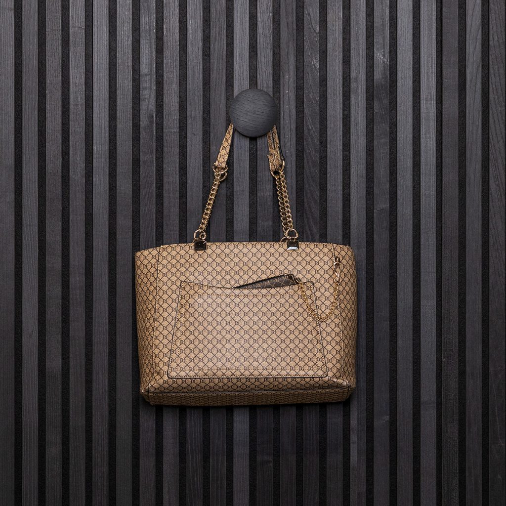 Image 1 de 7 dans la galerie CREATE | Patère