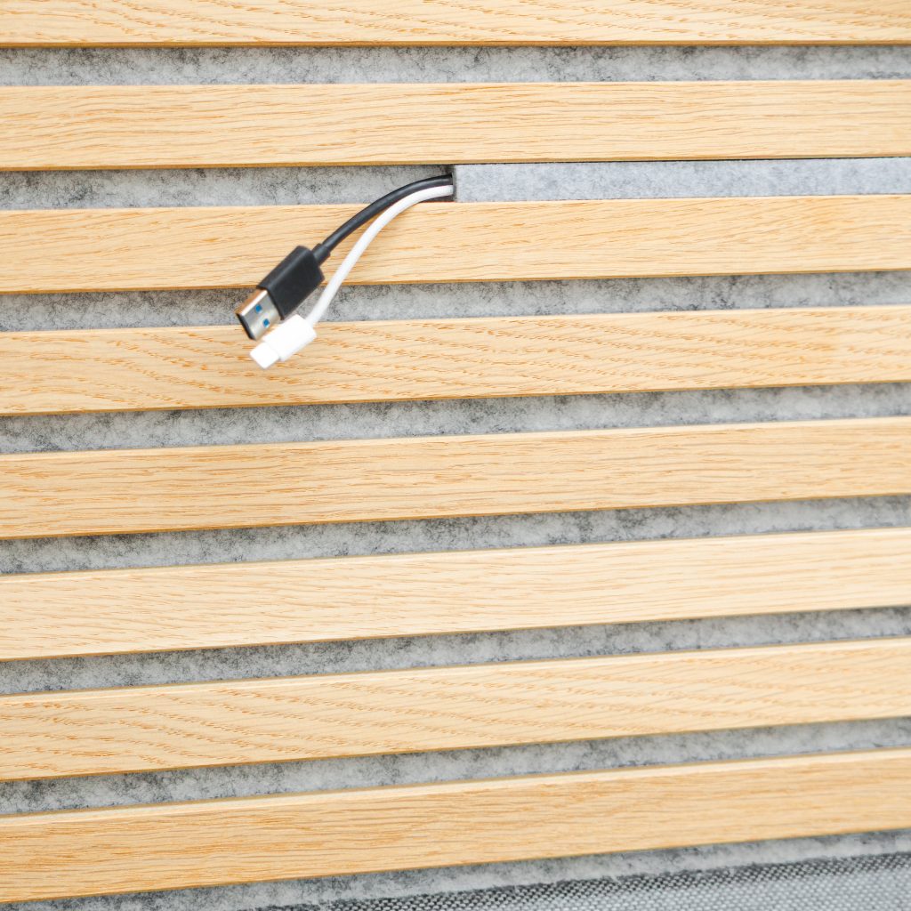 Bild 1 von 3 in der Pop-on Kabelabdeckung (3 Stück) Galerie