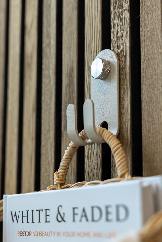 Bild 1 von 3 in der Norr Doppelhaken Galerie