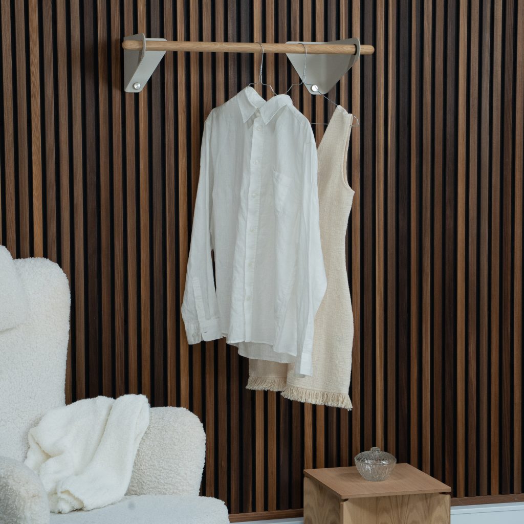 Image 2 de 4 dans la galerie Linn Tringle de penderie